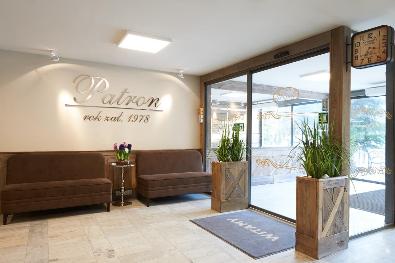 Obiekt Hotelarski Patron Варшава Экстерьер фото